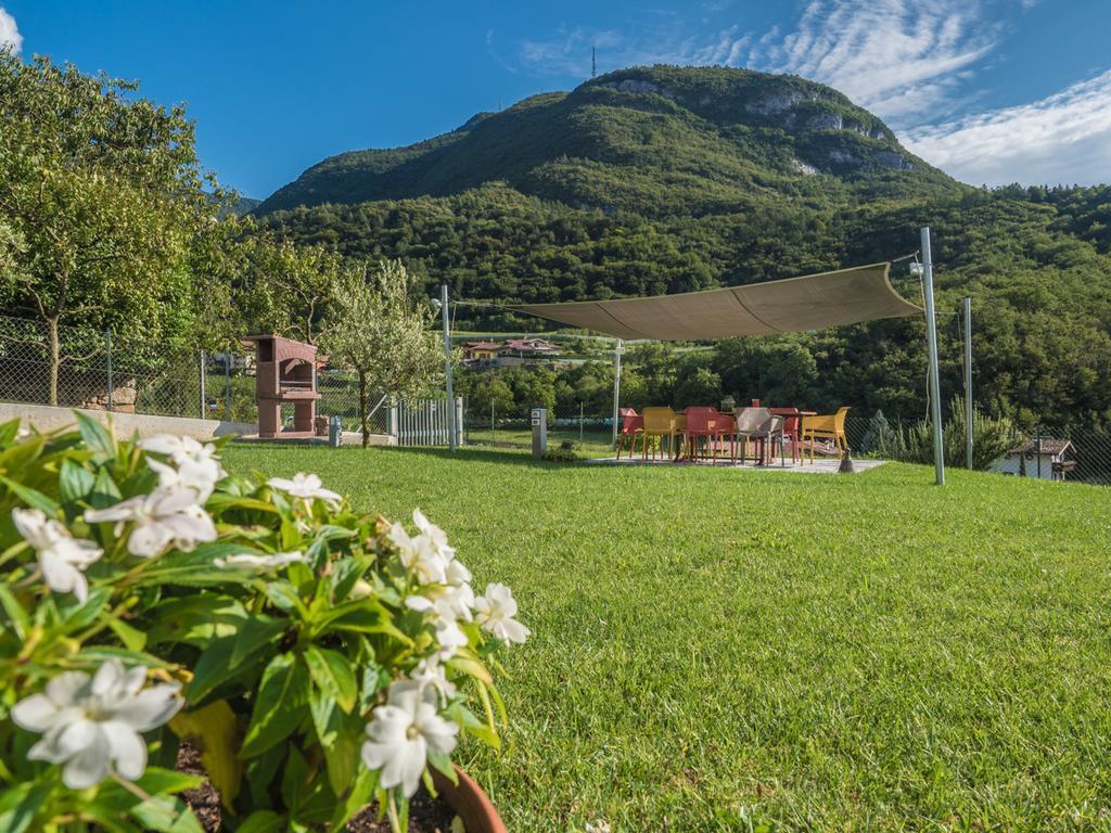 La Gazza Ladra Apartments - Garda Chill Out Drena Exterior photo